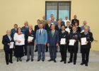 Verleihung von Ehrenzeichen für Feuerwehr und Hilfsorganisationen am 8. August 2013 im Odeon - Gruppenfoto aller Geehrten