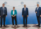Gruppenfoto mit Sandlers, Limmer, Pickert und Innenminister Herrmann